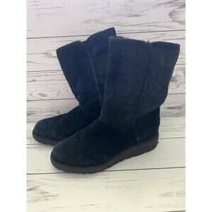 UGG Womens Amie 1013428 Black Suede Round Toe Winter Shearling Boots Size 7